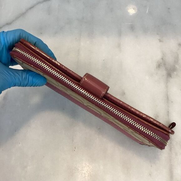 Coach Jacquard Signature Stripe Logo Full Sized Wallet - Picture 8 of 14